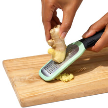 Load image into Gallery viewer, OXO "Good Grips" Etched Garlic & Ginger Zester