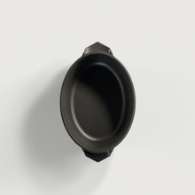 Load image into Gallery viewer, Ironclad "The Old Dutch" 4.5L Double Dutch Oven