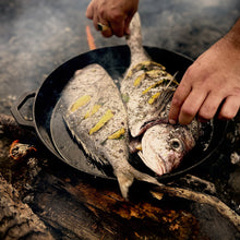 Load image into Gallery viewer, Ironclad "The Grande Legacy Pan" 36cm Seasoned Cast Iron Pan