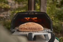 Load image into Gallery viewer, Ooni "Karu 2 Pro" Pizza Oven