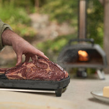 Load image into Gallery viewer, Ooni "Karu 2 Pro" Pizza Oven