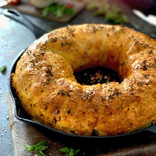 Load image into Gallery viewer, Ironclad "The Legacy Pan" 28cm Cast Iron Skillet