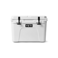Load image into Gallery viewer, YETI "Tundra" 35 Hard Cooler