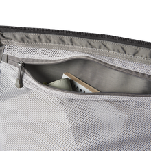 Load image into Gallery viewer, YETI "Crossroads" Duffel 60L