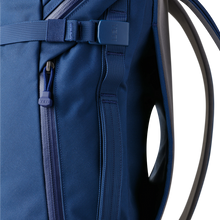 Load image into Gallery viewer, YETI "Crossroads" Backpack 22L