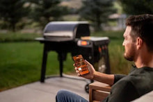 Load image into Gallery viewer, Traeger "Woodridge" Pellet Grill