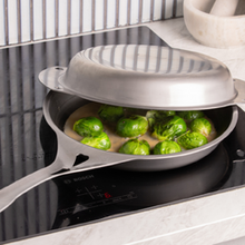 Load image into Gallery viewer, Solidteknics "nöni" Frypan 26cm