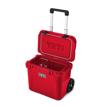 Load image into Gallery viewer, YETI "Roadie" 32 - Wheeled Hard Cooler