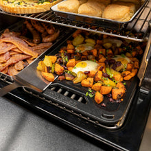 Load image into Gallery viewer, Traeger "ModiFIRE Cast Iron Griddle"
