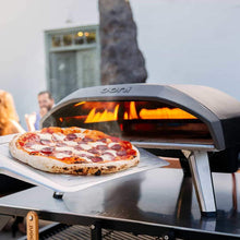 Load image into Gallery viewer, Ooni &quot;Koda 16&quot; Gas Fired Pizza Oven
