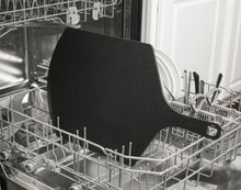 Load image into Gallery viewer, Epicurean "Pizza Peel" 43cm x 25cm