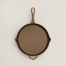 Load image into Gallery viewer, Ironclad "The Legacy Pan" 28cm Cast Iron Skillet
