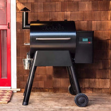 Load image into Gallery viewer, Traeger "Pro 575" Pellet Grill
