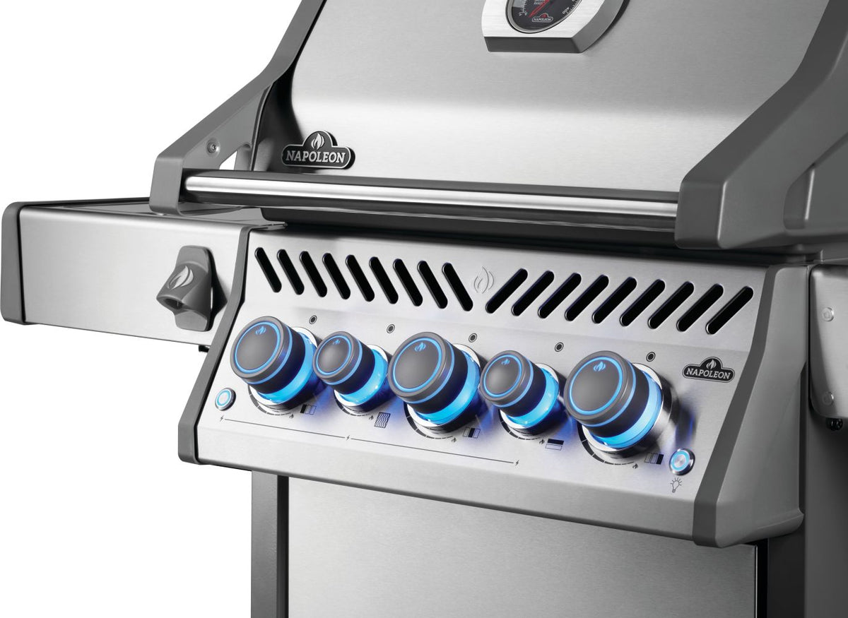 Napoleon "Rogue" PRO-S 425 RSIB with Infrared Side and Rear Burner