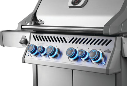 Napoleon "Rogue" PRO-S 525 RSIB with Infrared Side and Rear Burner