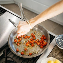 Load image into Gallery viewer, Solidteknics "nöni" Frypan 26cm
