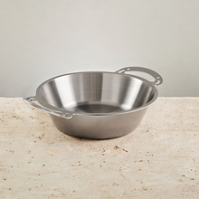 Load image into Gallery viewer, Solidteknics "nöni" 6L Rondeau + 33cm Skillet Lid Set (Dutch Oven)
