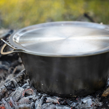 Load image into Gallery viewer, Solidteknics &quot;nöni&quot; 4.5L Saucepan + 27cm Skillet Lid Set
