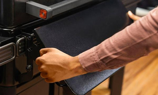 Traeger "P.A.L. Pop-And-Lock System" - Folding Front Shelf